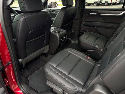 New Volcanic Red Tintcoat 2026 GMC Acadia Elevation FWD - photo 15 - Stock #260457