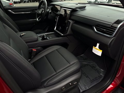 New Volcanic Red Tintcoat 2026 GMC Acadia Elevation FWD - photo 16 - Stock #260457