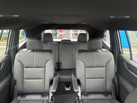 New Volcanic Red Tintcoat 2026 GMC Acadia Elevation FWD - photo 26 - Stock #260457