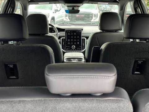 New Volcanic Red Tintcoat 2026 GMC Acadia Elevation FWD - photo 9 - Stock #260457