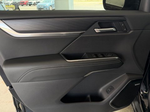 New Ebony Twilight Metallic 2026 GMC Acadia Elevation FWD - photo 11 - Stock #260493