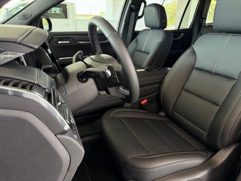 New Ebony Twilight Metallic 2026 GMC Acadia Elevation FWD - photo 13 - Stock #260493