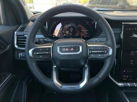 New Glacier White Tricoat 2026 GMC Acadia Elevation FWD - photo 19 - Stock #260744