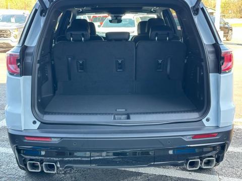 New Glacier White Tricoat 2026 GMC Acadia Elevation FWD - photo 8 - Stock #260744