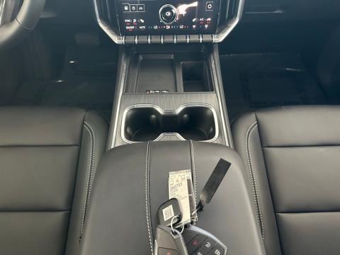 New Sterling Metallic 2026 GMC Acadia Elevation FWD - photo 21 - Stock #260753