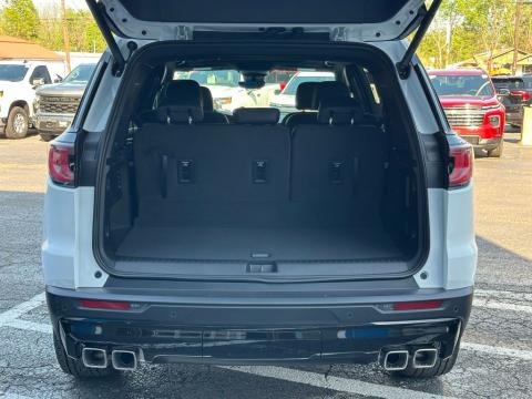 New Summit White 2026 GMC Acadia Elevation FWD - photo 18 - Stock #260757