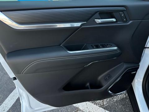 New Summit White 2026 GMC Acadia Elevation FWD - photo 21 - Stock #260757