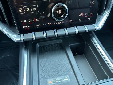 New Summit White 2026 GMC Acadia Elevation FWD - photo 35 - Stock #260757