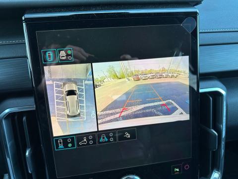 New Summit White 2026 GMC Acadia Elevation FWD - photo 37 - Stock #260757