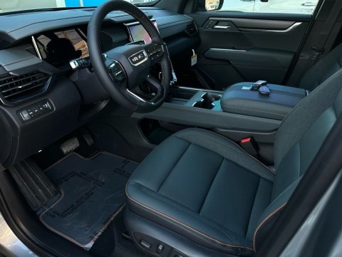 New Sterling Metallic 2026 GMC Acadia AT4 AWD - photo 10 - Stock #260702