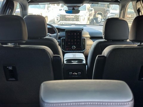 New Sterling Metallic 2026 GMC Acadia AT4 AWD - photo 8 - Stock #260702