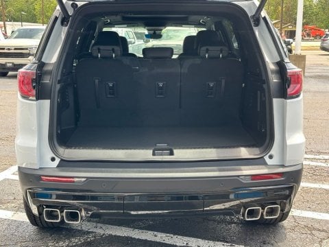 New Summit White 2026 GMC Acadia AT4 AWD - photo 8 - Stock #261069