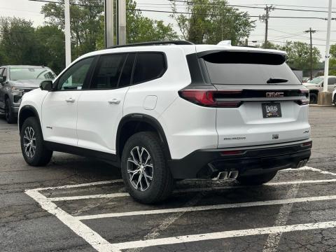 New Summit White 2026 GMC Acadia AT4 AWD - photo 7 - Stock #260971