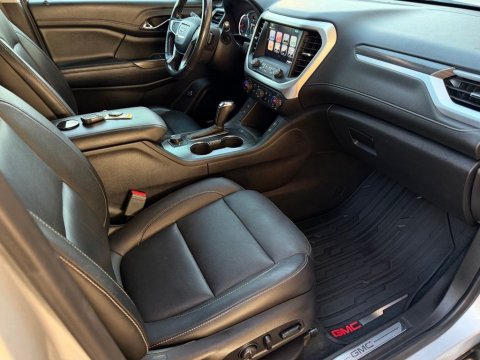 Pre-Owned Quicksilver Metallic 2019 GMC Acadia SLT-1 FWD - photo 17 - Stock #260787D