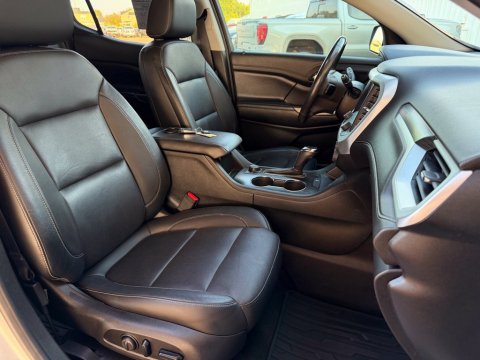 Pre-Owned Quicksilver Metallic 2019 GMC Acadia SLT-1 FWD - photo 20 - Stock #260787D