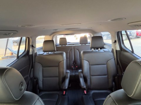 Pre-Owned Quicksilver Metallic 2019 GMC Acadia SLT-1 FWD - photo 29 - Stock #260787D