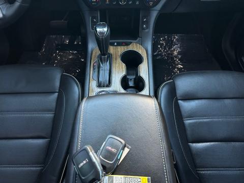 Pre-Owned Iridium Metallic 2017 GMC Acadia Denali FWD - photo 22 - Stock #X2457