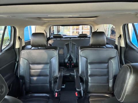 Pre-Owned Iridium Metallic 2017 GMC Acadia Denali FWD - photo 27 - Stock #X2457