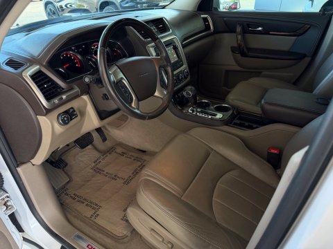 Pre-Owned White Frost Tricoat 2016 GMC Acadia Denali FWD - photo 11 - Stock #261395A