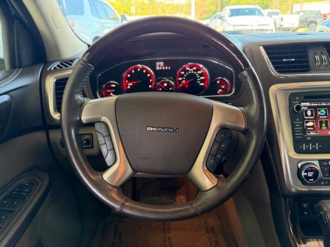 Pre-Owned White Frost Tricoat 2016 GMC Acadia Denali FWD - photo 20 - Stock #261395A