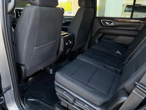 Pre-Owned Satin Steel Metallic 2021 GMC Yukon SLE RWD - photo 16 - Stock #A1065A