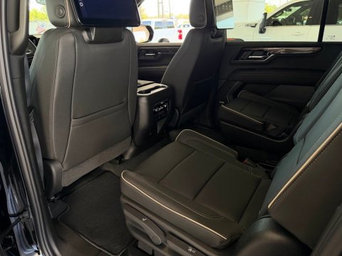 New Onyx Black 2026 GMC Yukon XL Elevation RWD - photo 15 - Stock #261374