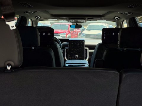 New Onyx Black 2026 GMC Yukon XL Elevation RWD - photo 10 - Stock #261374