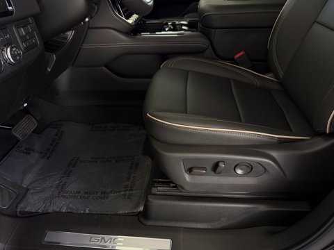 New Onyx Black 2026 GMC Yukon XL Elevation RWD - photo 13 - Stock #261374