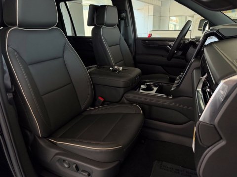 New Onyx Black 2026 GMC Yukon XL Elevation RWD - photo 18 - Stock #261374