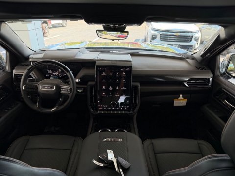 New Sterling Metallic 2026 GMC Yukon AT4 4WD - photo 20 - Stock #261380