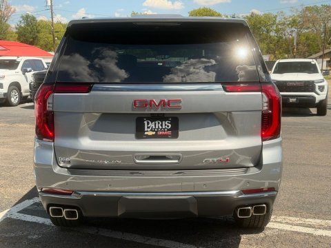 New Sterling Metallic 2026 GMC Yukon AT4 4WD - photo 5 - Stock #261380