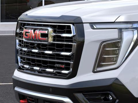 New Summit White 2026 GMC Yukon AT4 4WD - photo 13 - Stock #261016