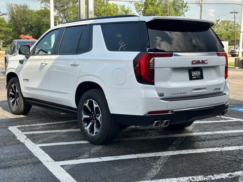 New Summit White 2026 GMC Yukon AT4 4WD - photo 7 - Stock #261016