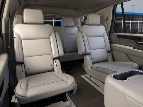 New Glacier White Tricoat 2026 GMC Yukon Denali 4WD - photo 17 - Stock #261379