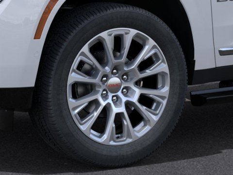 New Glacier White Tricoat 2026 GMC Yukon Denali 4WD - photo 9 - Stock #261379