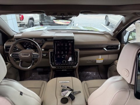 New Glacier White Tricoat 2027 GMC Yukon Denali 4WD - photo 21 - Stock #270057