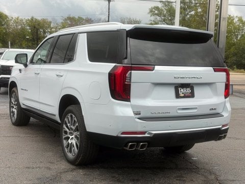 New Glacier White Tricoat 2027 GMC Yukon Denali 4WD - photo 8 - Stock #270057