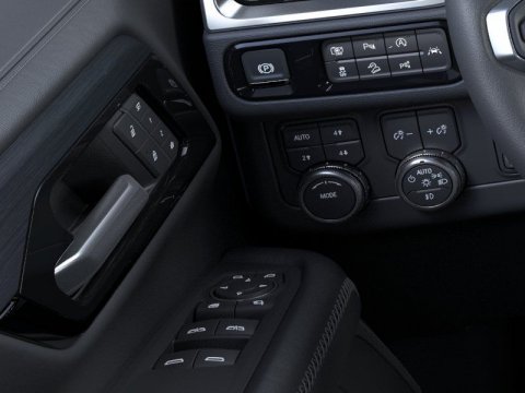 New Onyx Black 2026 GMC Yukon Denali 4WD - photo 22 - Stock #261176