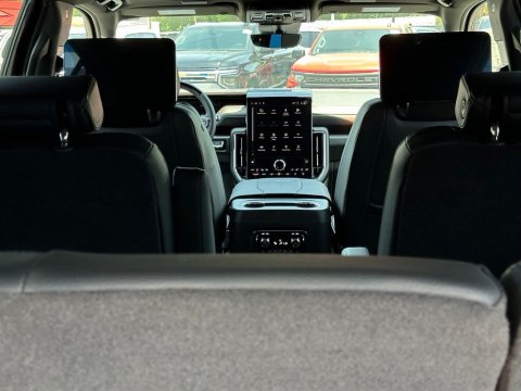 New Onyx Black 2026 GMC Yukon Denali 4WD - photo 9 - Stock #261176