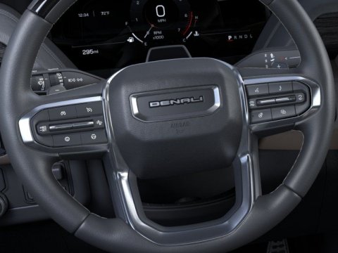 New Glacier White Tricoat 2026 GMC Yukon Denali Ultimate 4WD - photo 19 - Stock #261191