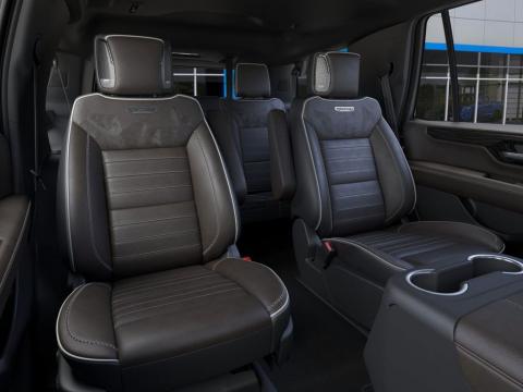 New Glacier White Tricoat 2026 GMC Yukon Denali Ultimate 4WD - photo 17 - Stock #260847