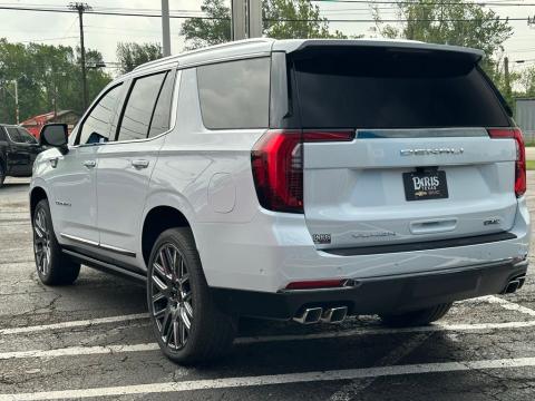New Glacier White Tricoat 2026 GMC Yukon Denali Ultimate 4WD - photo 7 - Stock #260847
