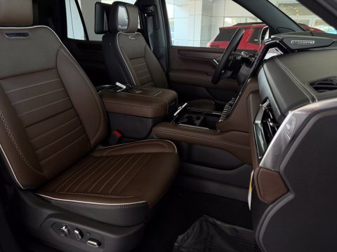 New Onyx Black 2027 GMC Yukon Denali Ultimate 4WD - photo 18 - Stock #270047
