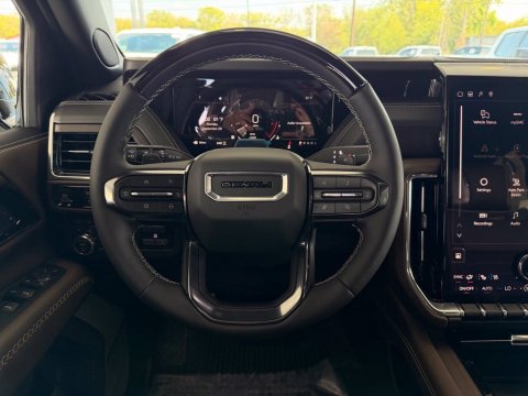 New Onyx Black 2027 GMC Yukon Denali Ultimate 4WD - photo 20 - Stock #270047