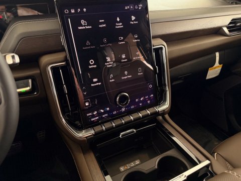 New Onyx Black 2027 GMC Yukon Denali Ultimate 4WD - photo 25 - Stock #270047