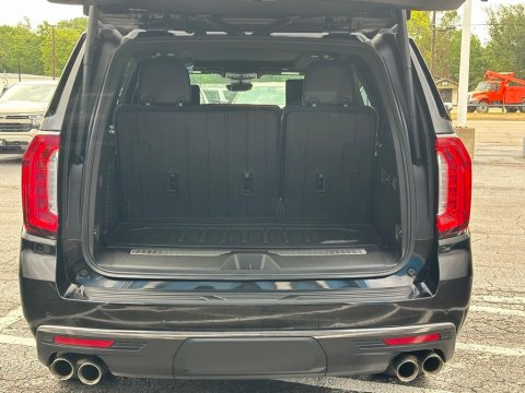 Pre-Owned Onyx Black 2023 GMC Yukon Denali Ultimate 4WD - photo 8 - Stock #261066A