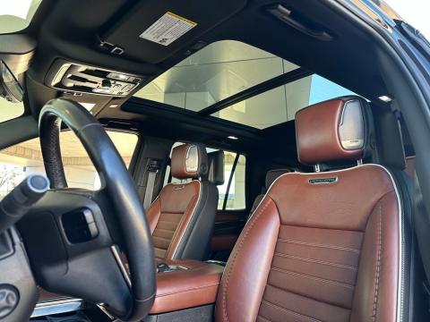 Pre-Owned Onyx Black 2023 GMC Yukon Denali Ultimate 4WD - photo 15 - Stock #A1015