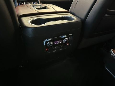 Pre-Owned Onyx Black 2023 GMC Yukon Denali Ultimate 4WD - photo 23 - Stock #A1015
