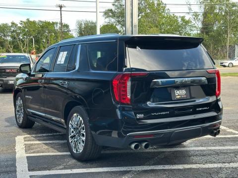 Pre-Owned Onyx Black 2023 GMC Yukon Denali Ultimate 4WD - photo 7 - Stock #A1015