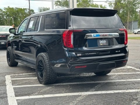 Pre-Owned Onyx Black 2023 GMC Yukon XL SLE 4WD - photo 7 - Stock #260787B